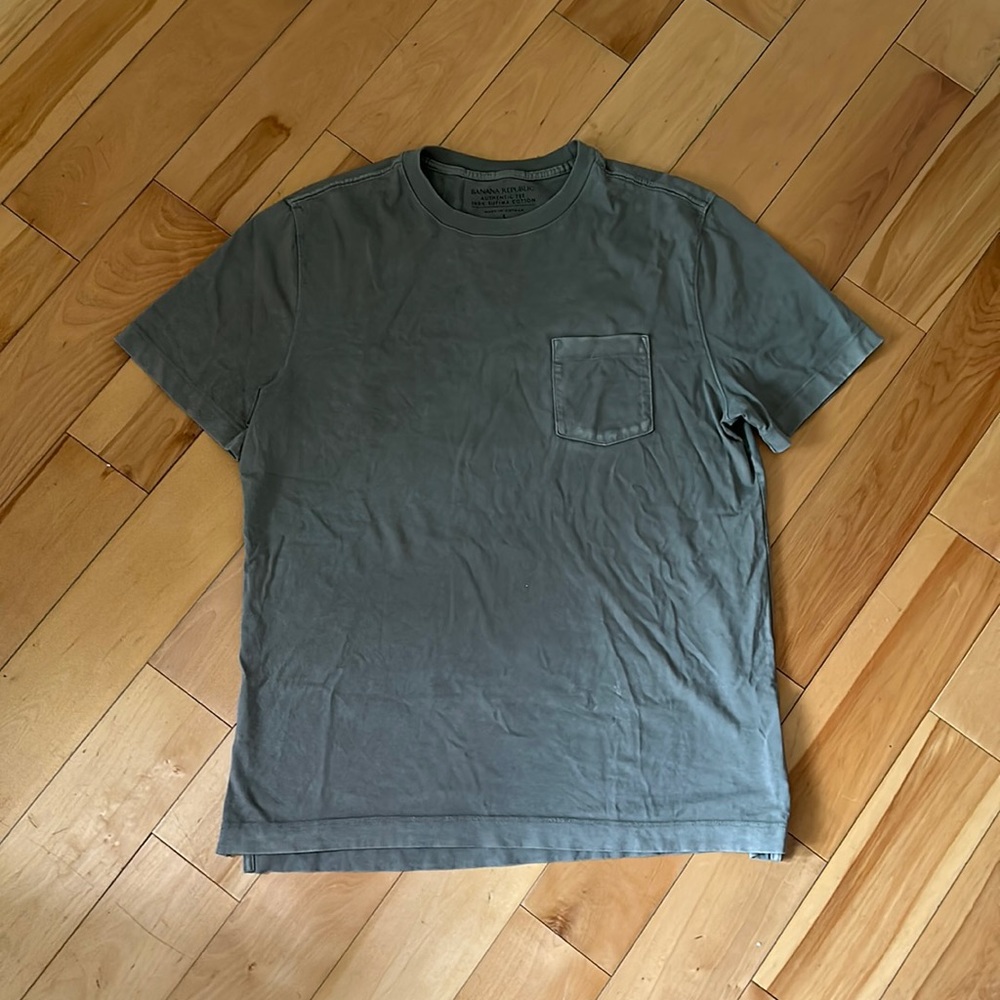 Men’s banana republic authentic supina pocket tee T-shirt